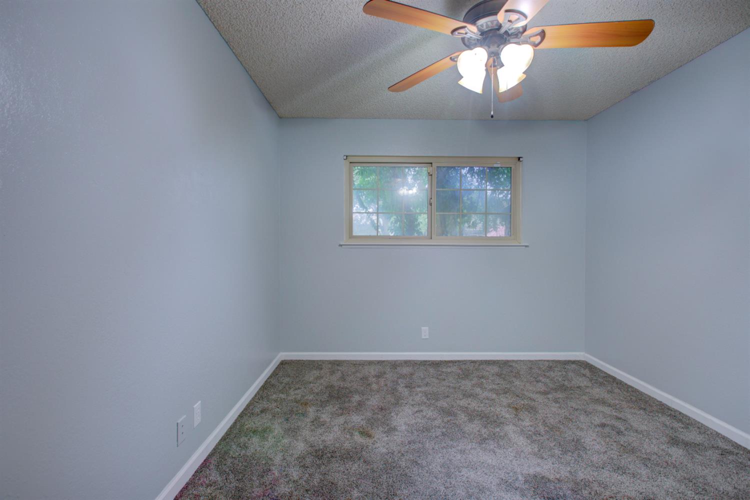 2988 Briarwood Ct, Merced, CA 95348