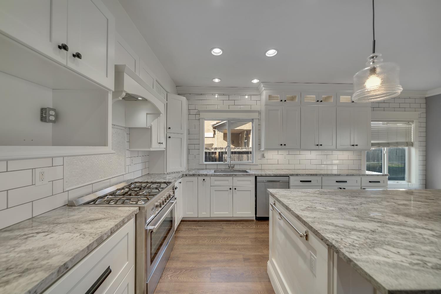 3929 Mira Sol Dr, Ceres, CA 95307