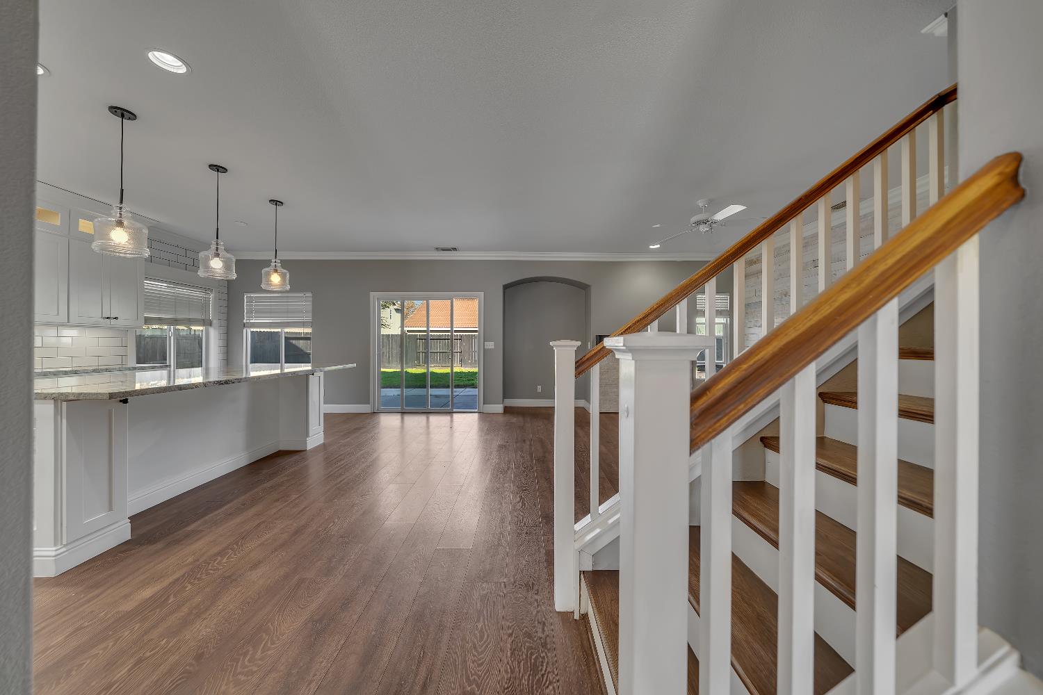 3929 Mira Sol Dr, Ceres, CA 95307