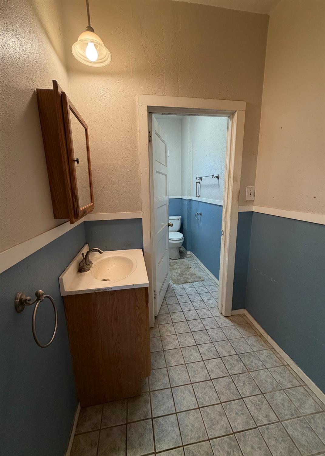 1223 Poplar St, Oakdale, CA 95361