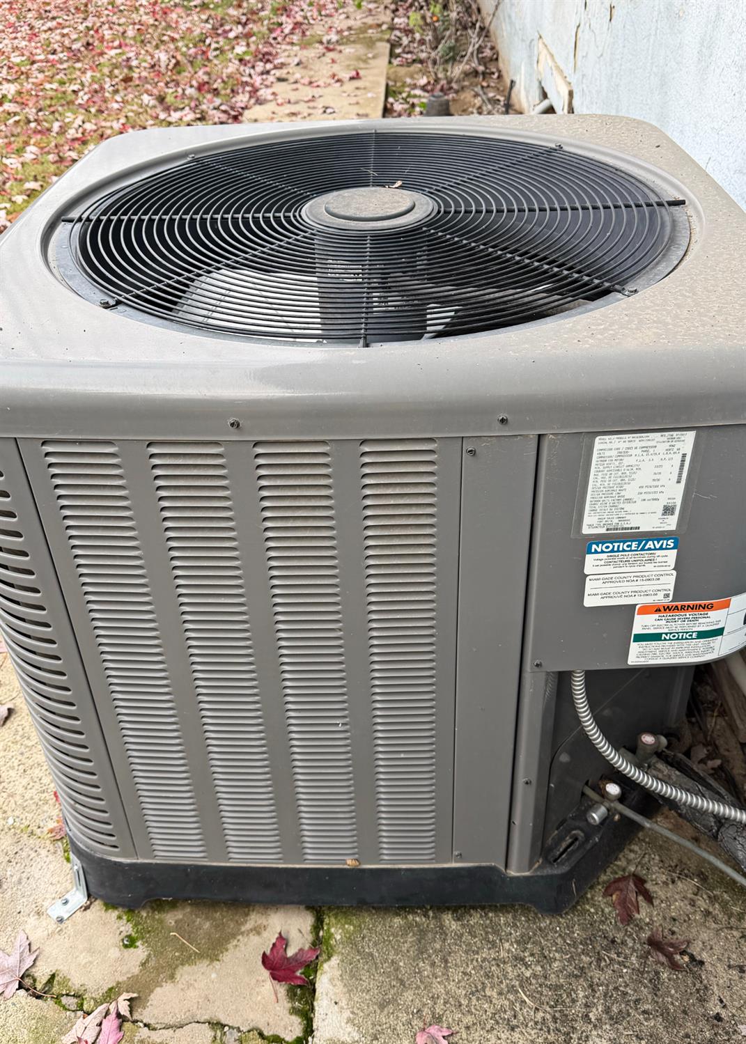 1223 Poplar St, Oakdale, CA 95361