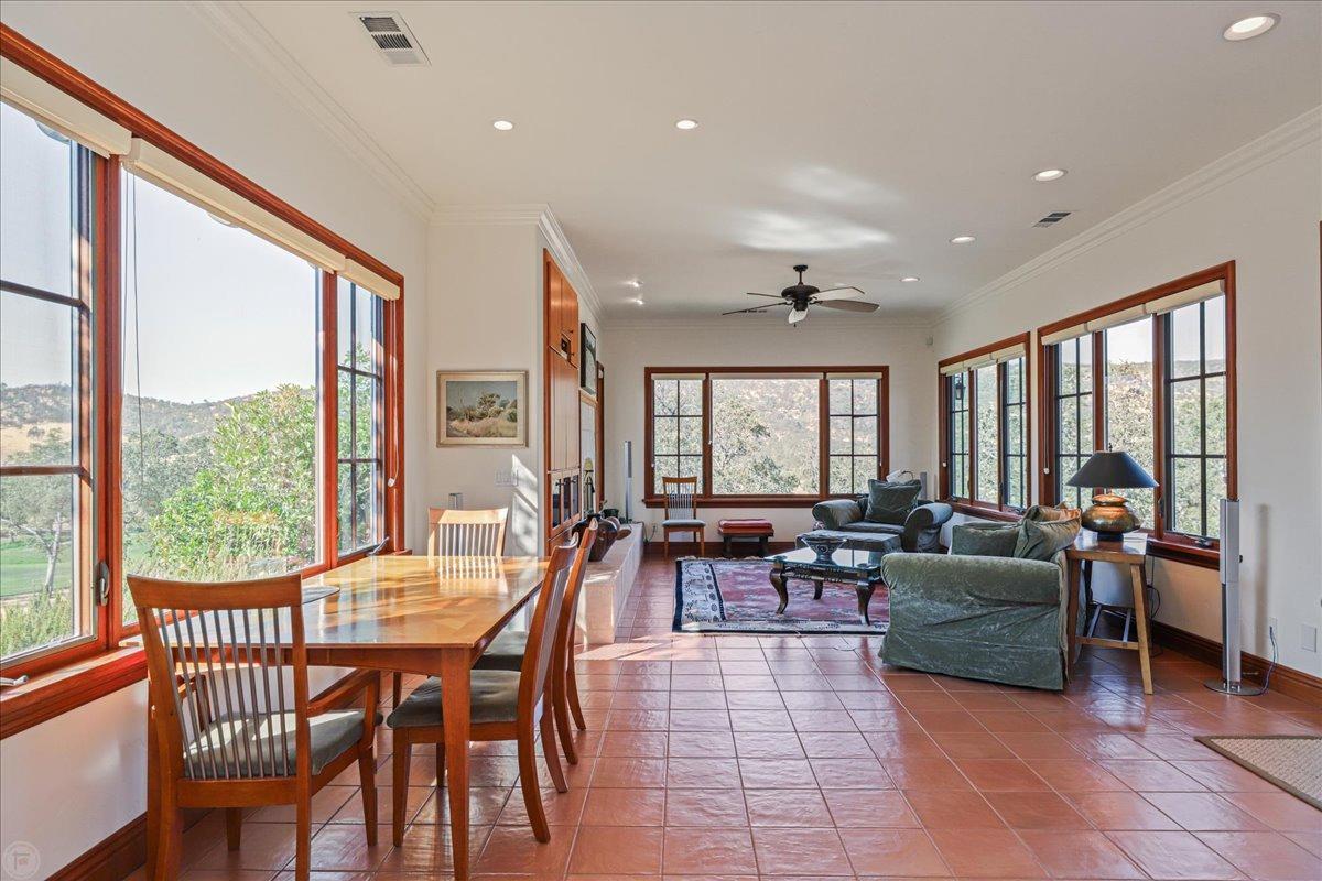 20 Mosswood Ct, Copperopolis, CA 95228