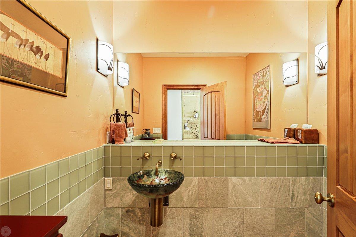 20 Mosswood Ct, Copperopolis, CA 95228