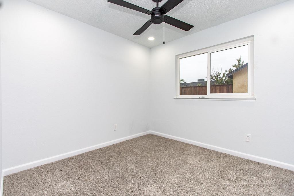 2016 Scotch Pine Dr, Modesto, CA 95351