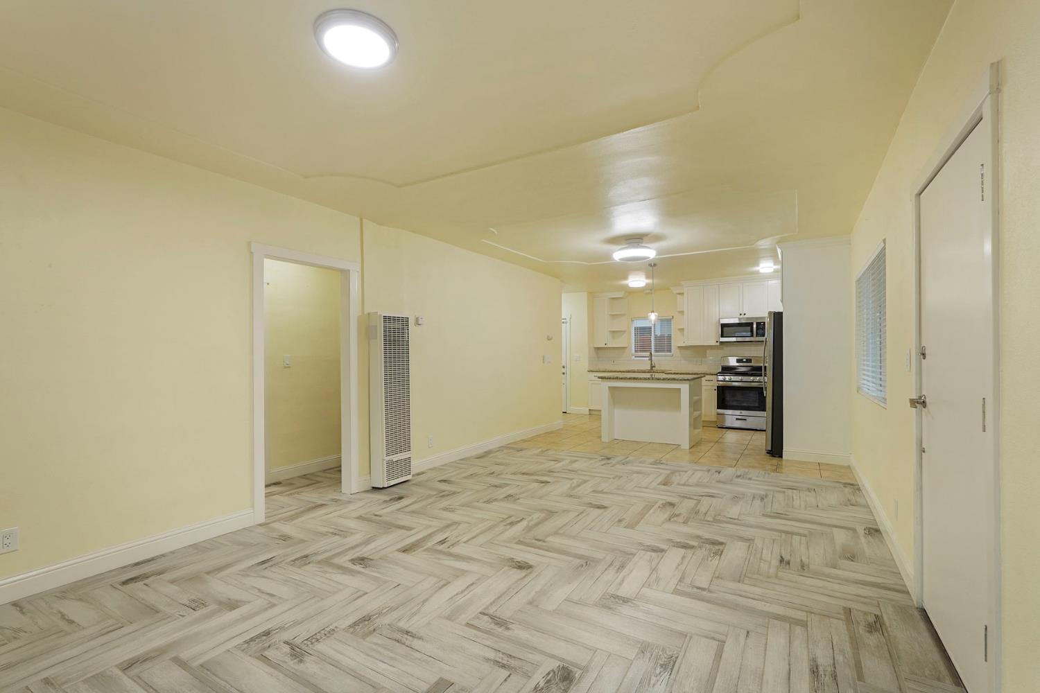 129 Sunset Blvd, Modesto, CA 95351