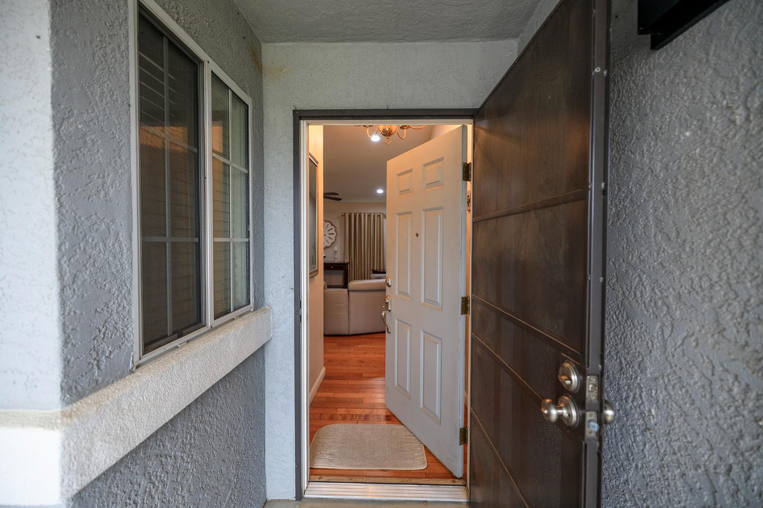 7699 E Hannah Ave, Hilmar, CA 95324