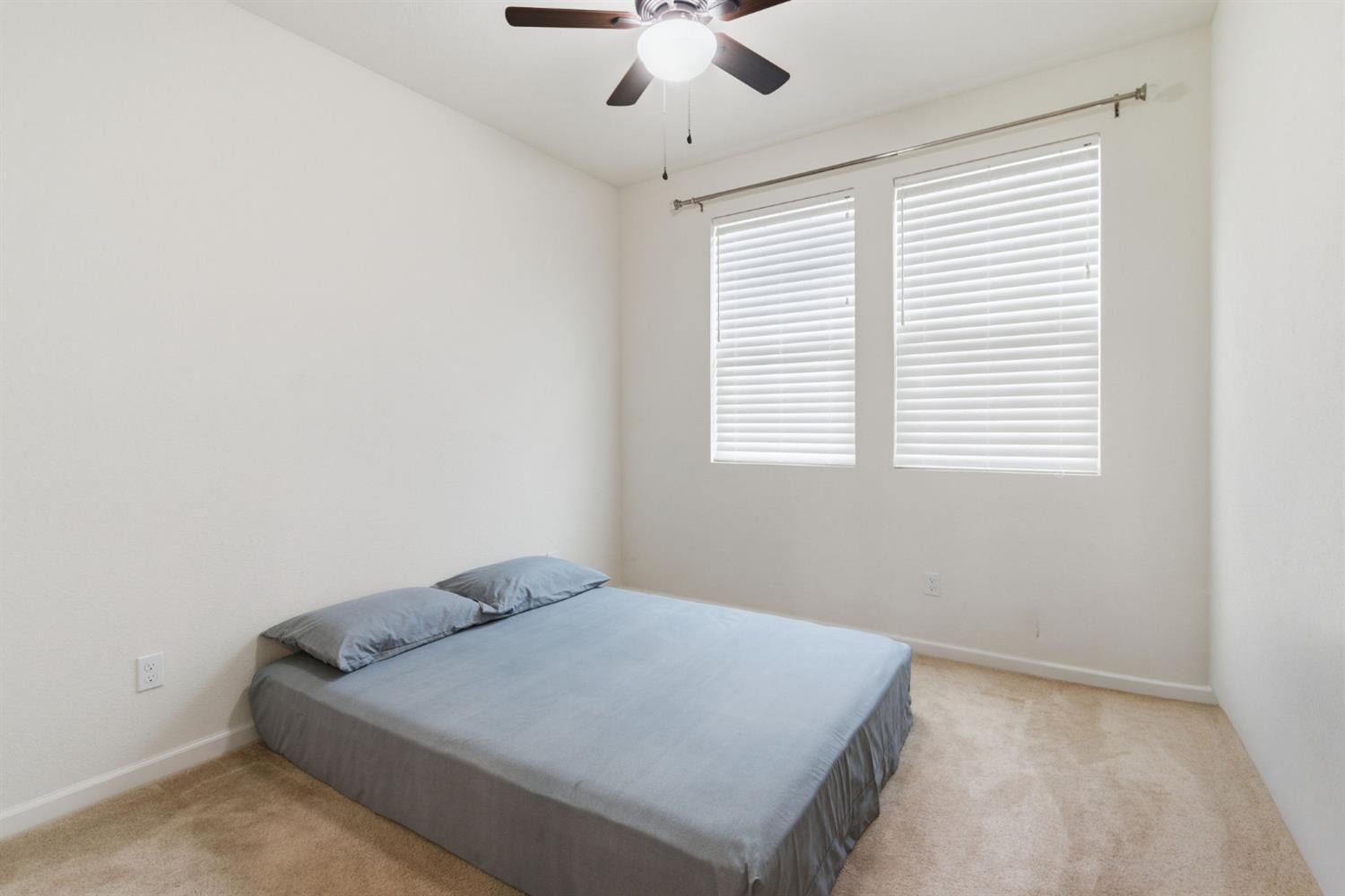 1653 Dairy Ln, Manteca, CA 95337