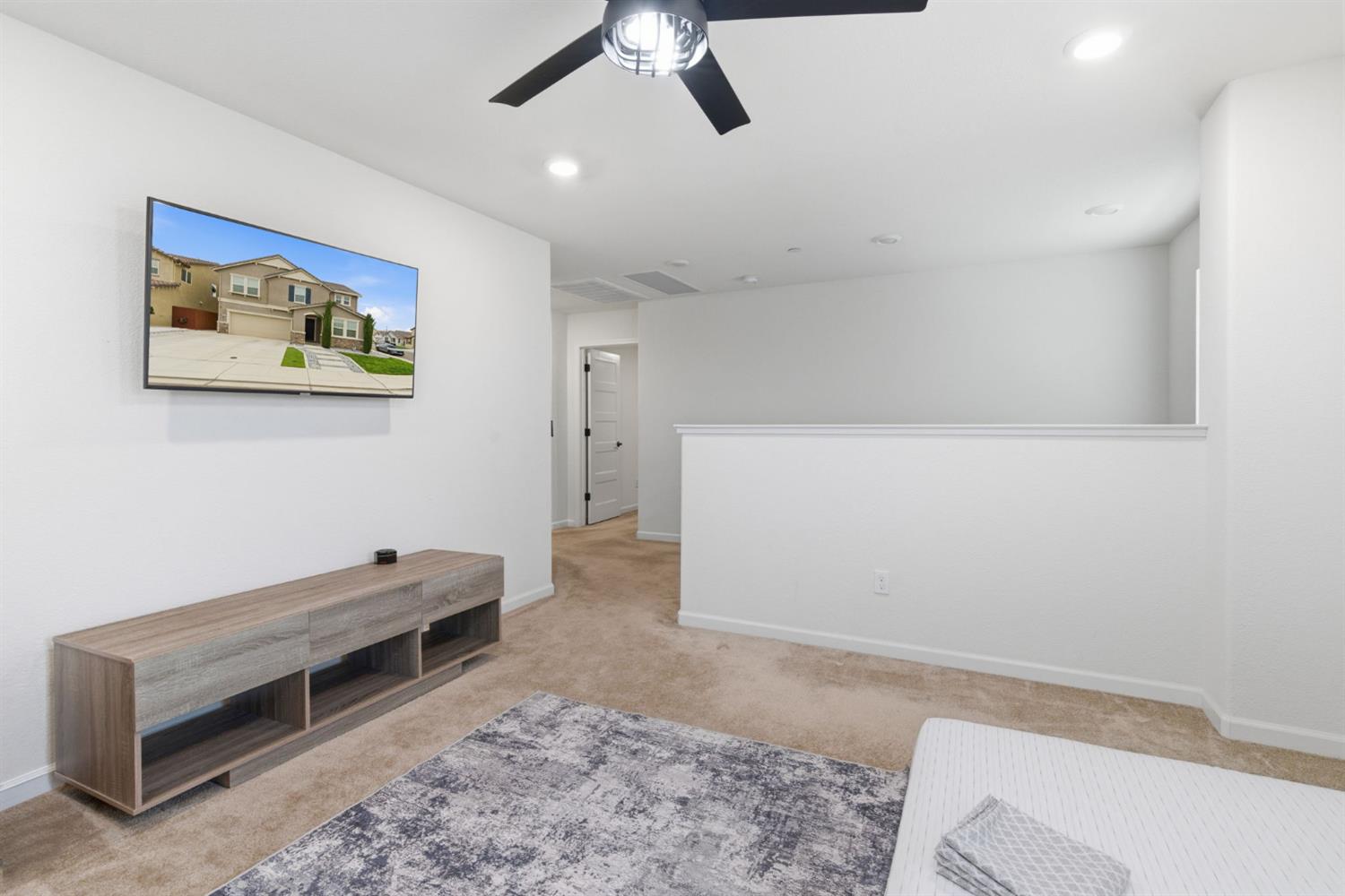 1653 Dairy Ln, Manteca, CA 95337