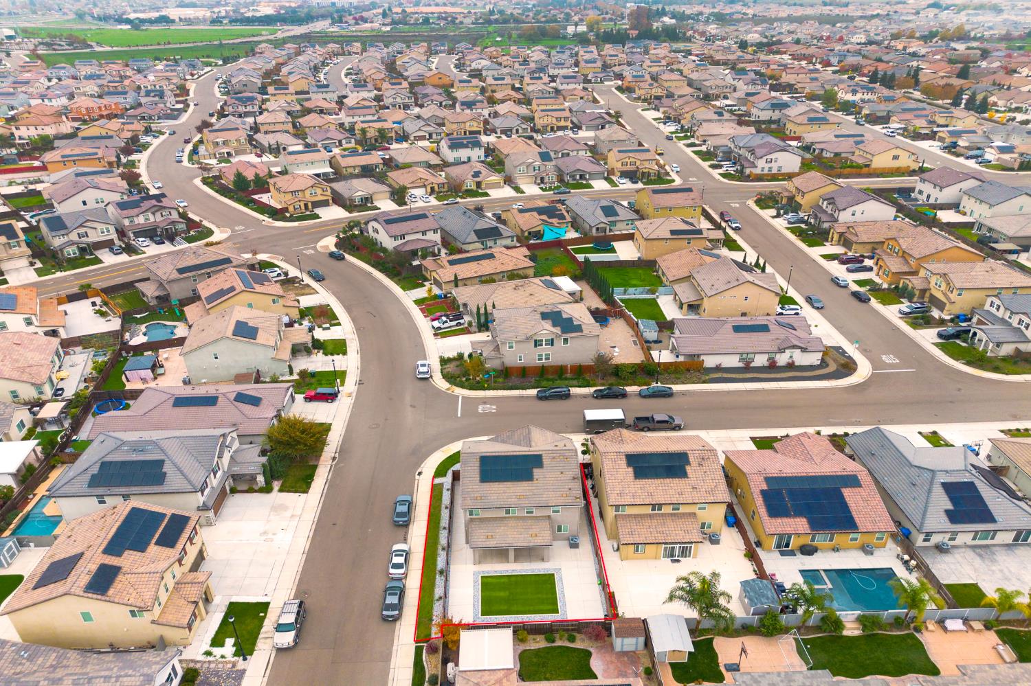 1653 Dairy Ln, Manteca, CA 95337