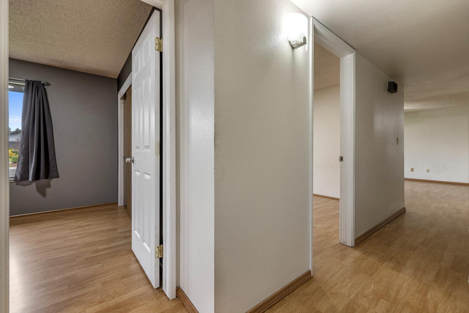 1205 Kara Ln, Modesto, CA 95355