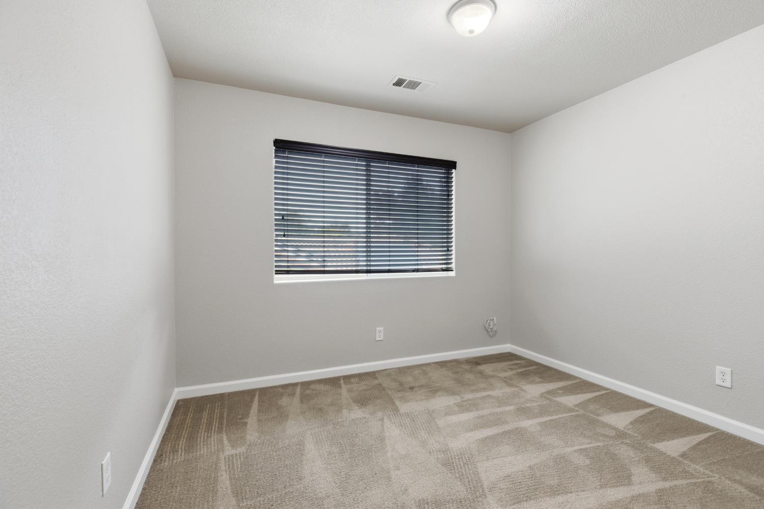 2123 Denali Park Ct, Newman, CA 95360