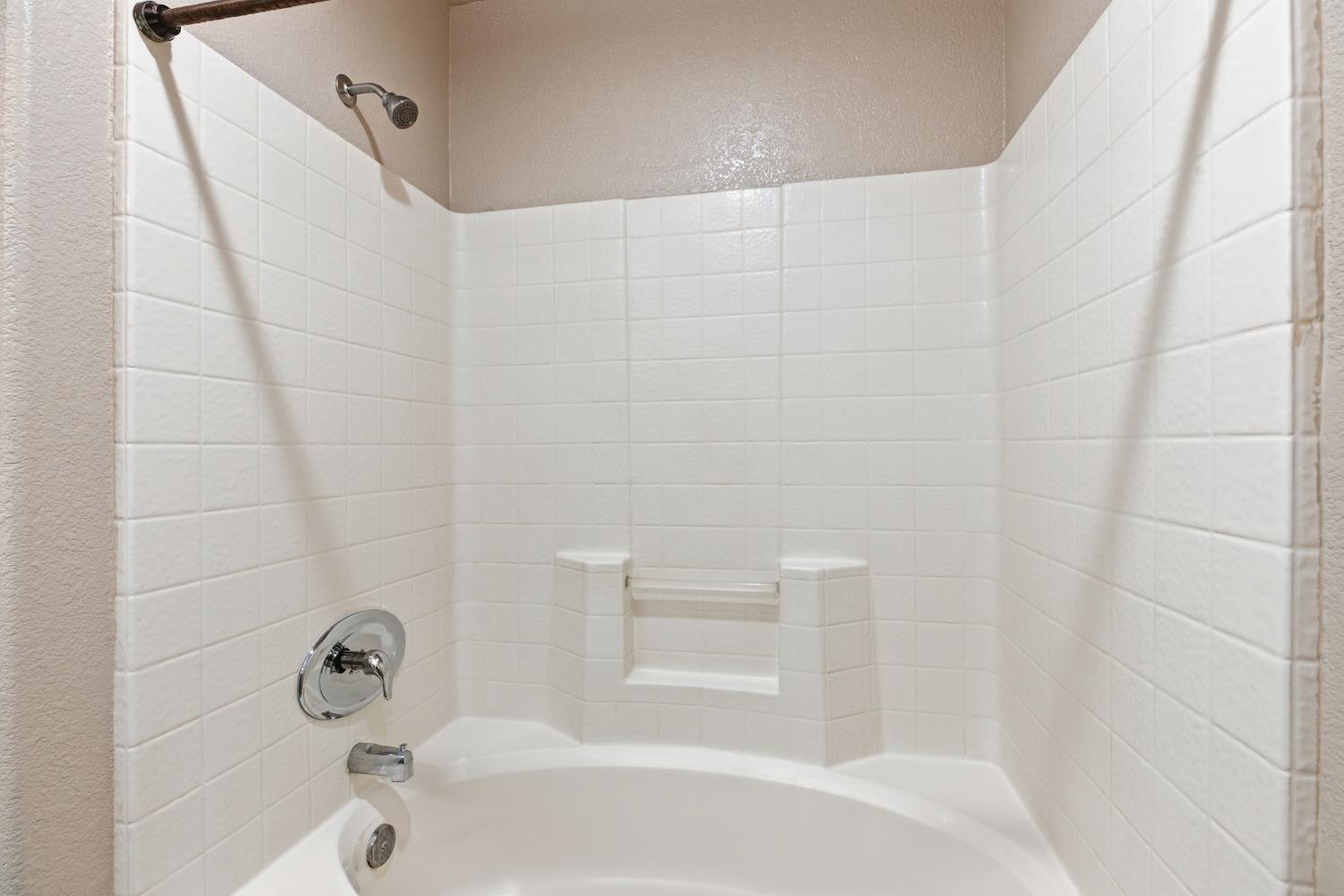 2123 Denali Park Ct, Newman, CA 95360