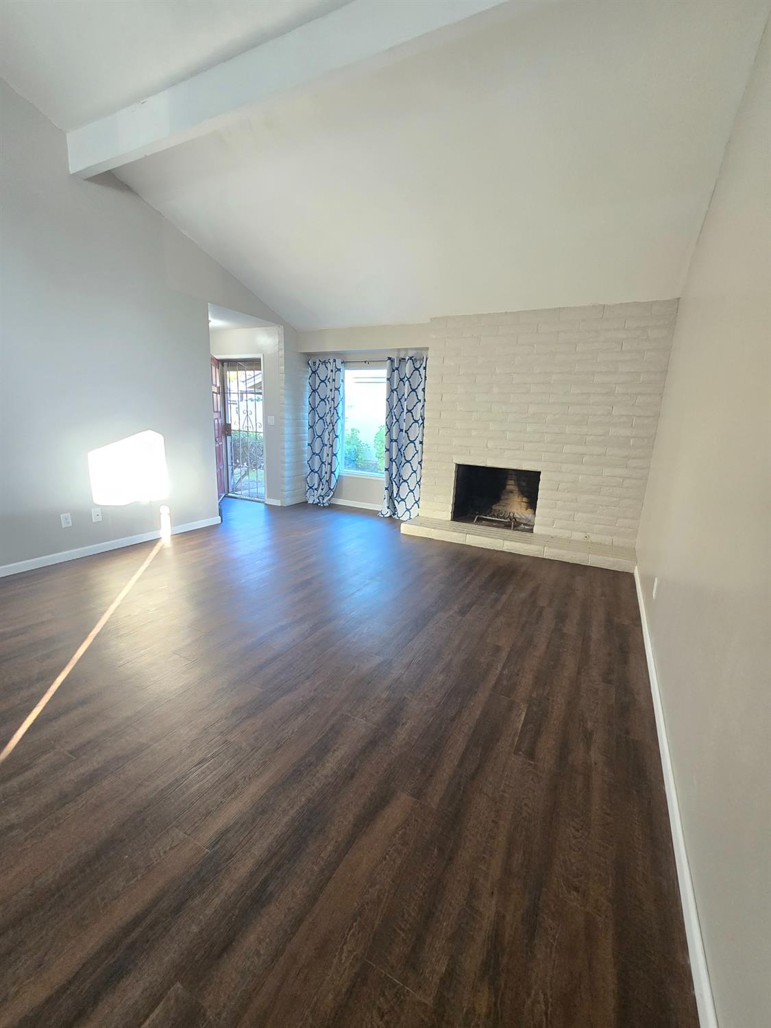 617 W Granger Ave #1, Modesto, CA 95350