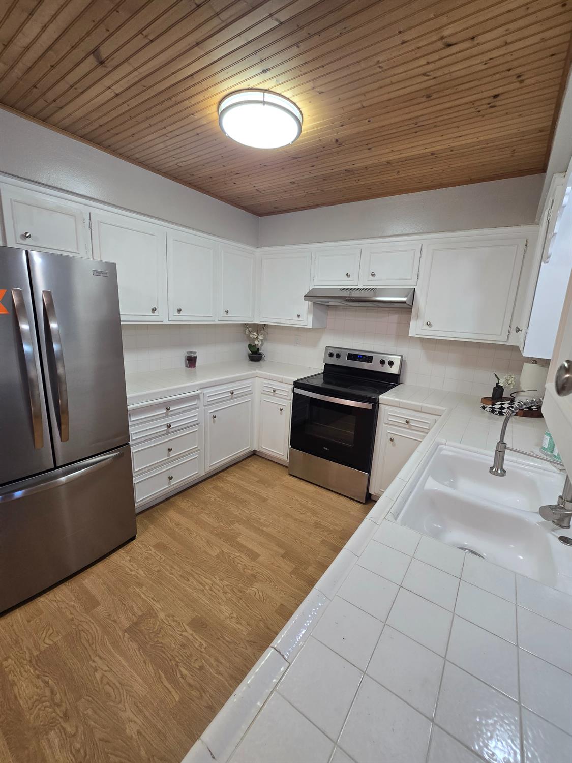 617 W Granger Ave #1, Modesto, CA 95350