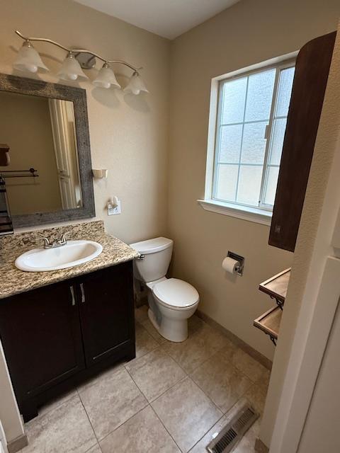 917 Woodrow Ave, Modesto, CA 95350