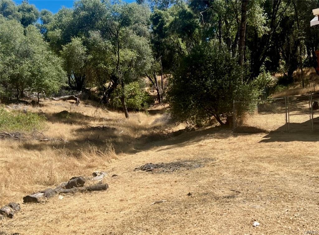 3568 Manzanita Rd, Mariposa, CA 95338