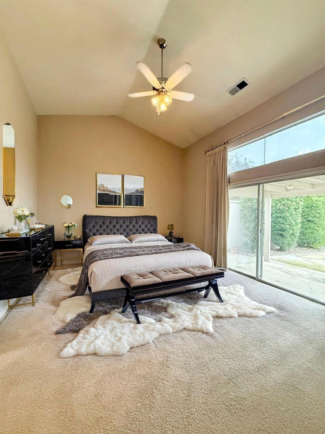 1113 Copper Cottage Ln, Modesto, CA 95355