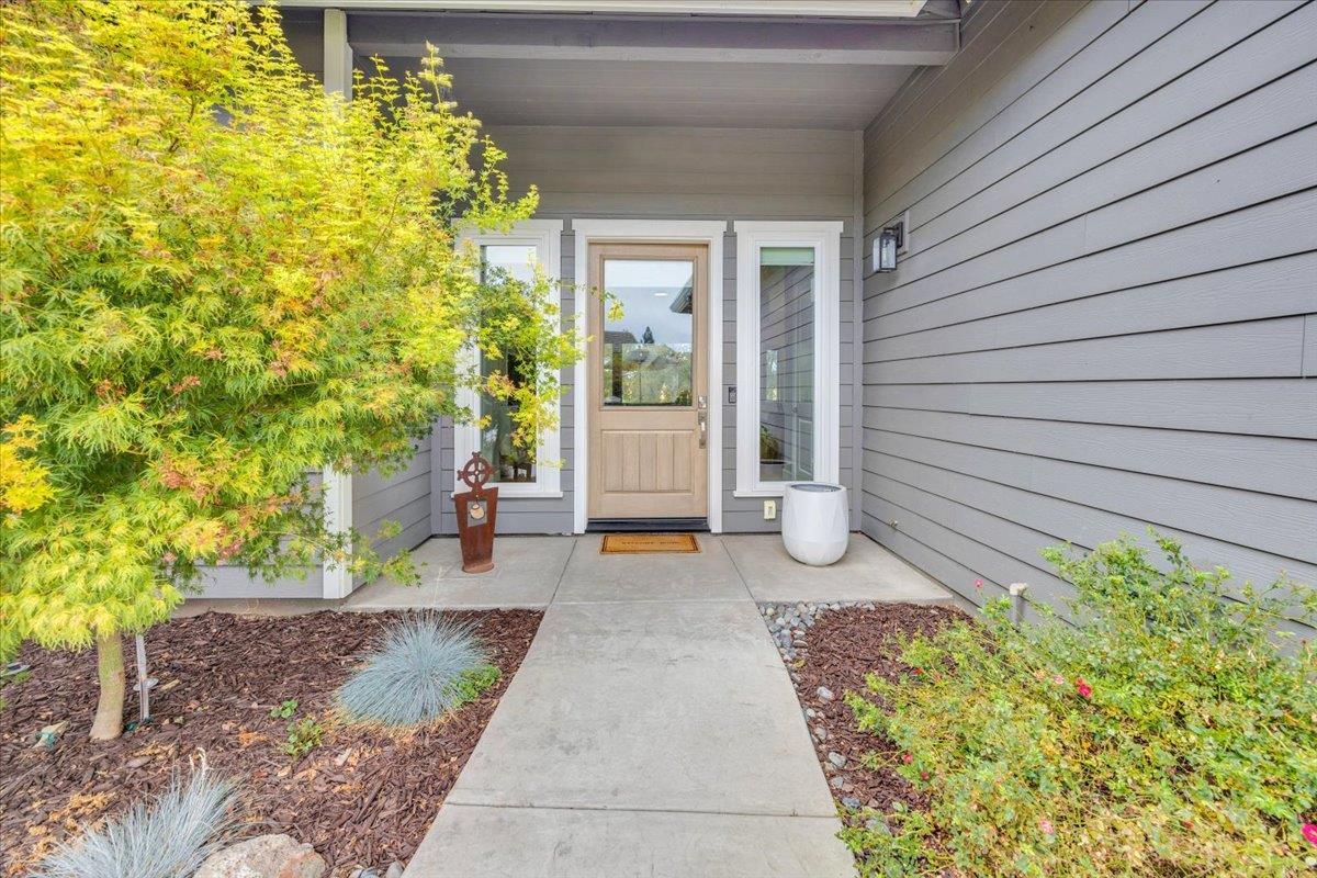 19 Grandview Ct #21, Copperopolis, CA 95228