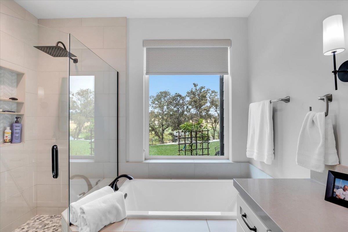 19 Grandview Ct #21, Copperopolis, CA 95228