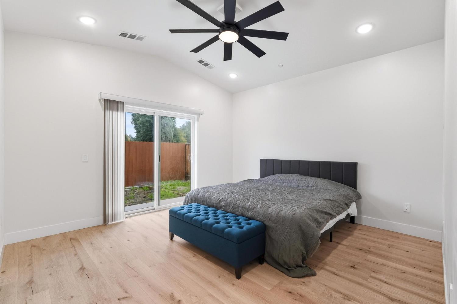 622 N Stockton Ave, Ripon, CA 95366