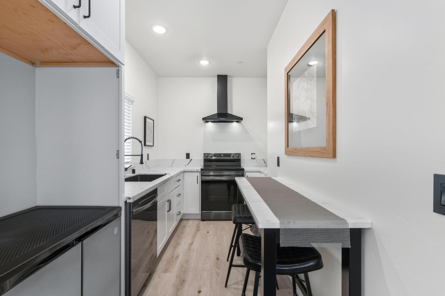 622 N Stockton Ave, Ripon, CA 95366