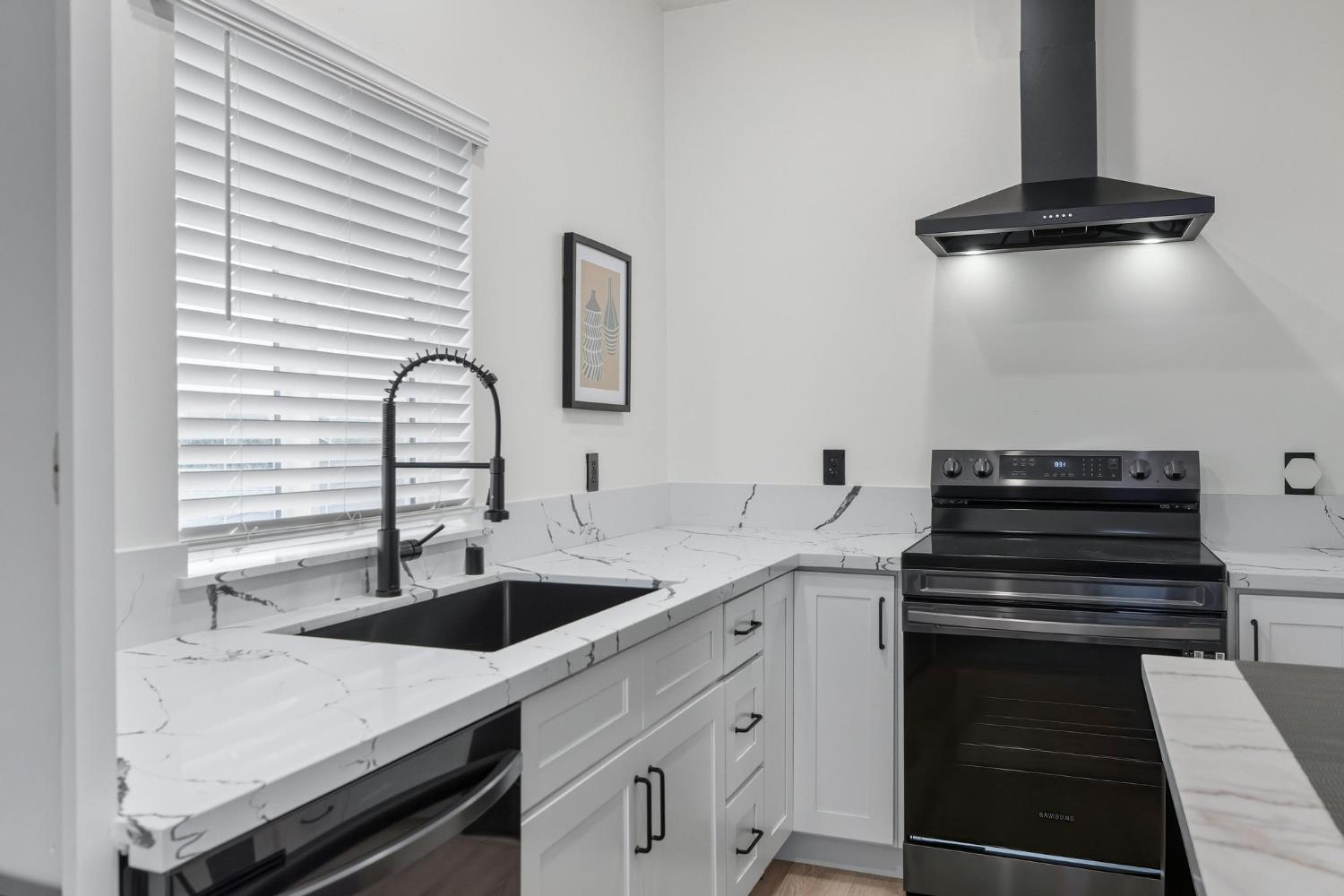 622 N Stockton Ave, Ripon, CA 95366