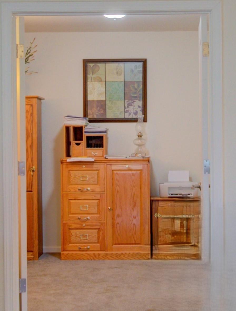 1568 Queen Way, Livingston, CA 95334