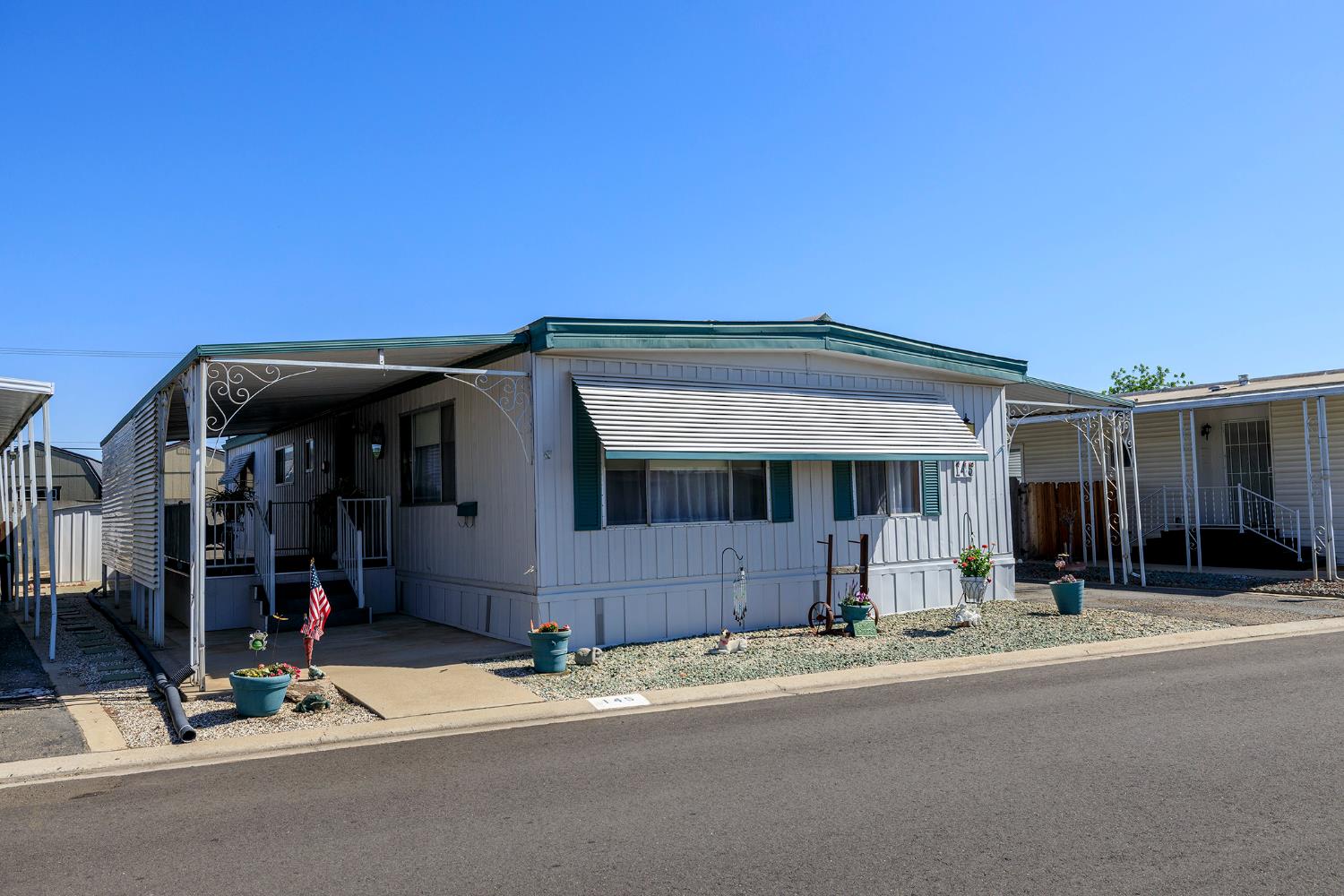 2505 Jackson Ave #145, Escalon, CA 95320