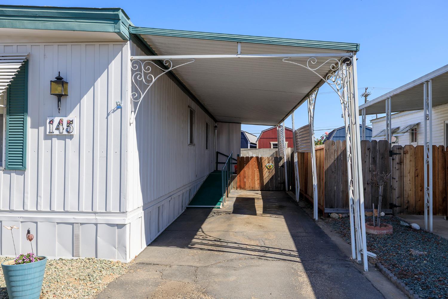 2505 Jackson Ave #145, Escalon, CA 95320