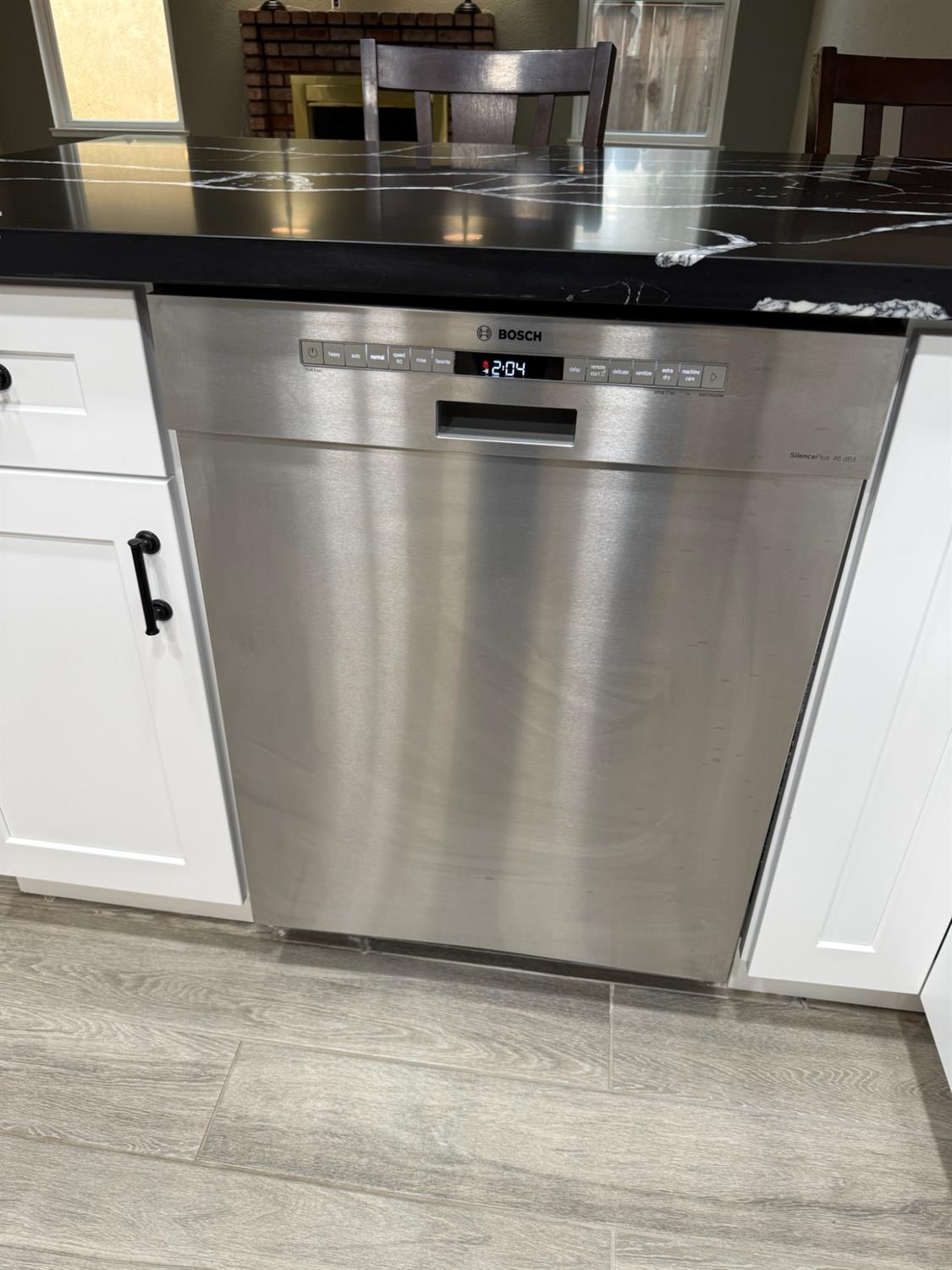 3945 Sparrow Ct, Modesto, CA 95356