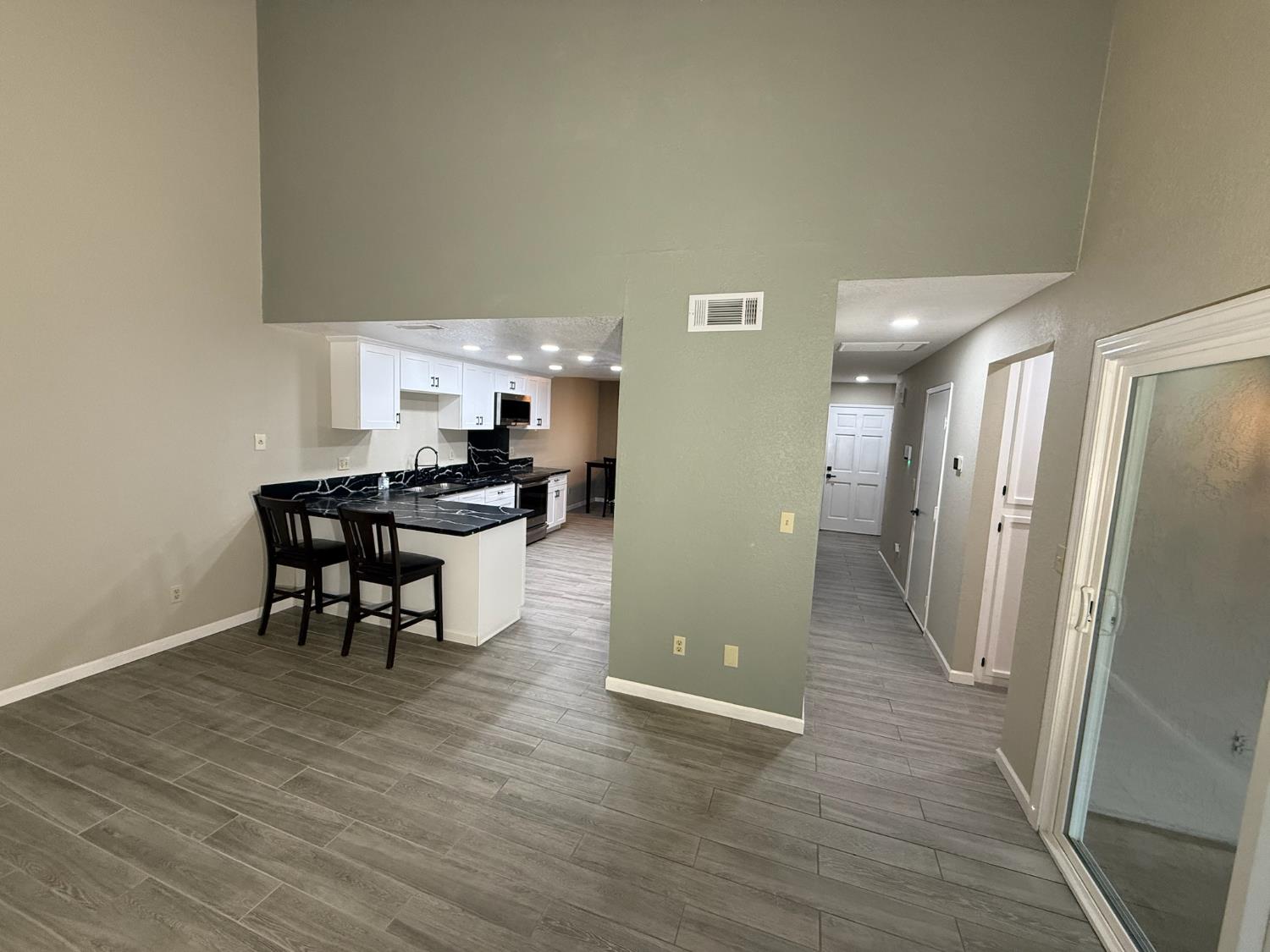 3945 Sparrow Ct, Modesto, CA 95356