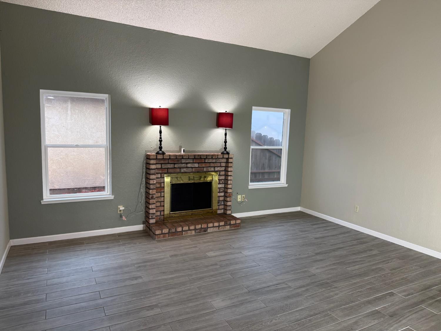 3945 Sparrow Ct, Modesto, CA 95356