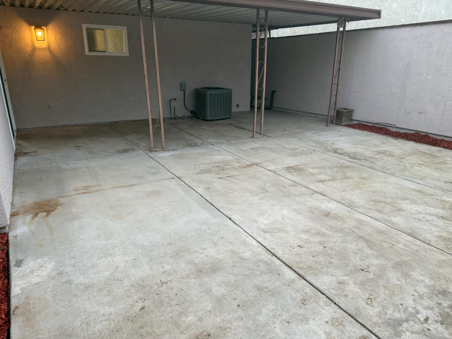 3945 Sparrow Ct, Modesto, CA 95356