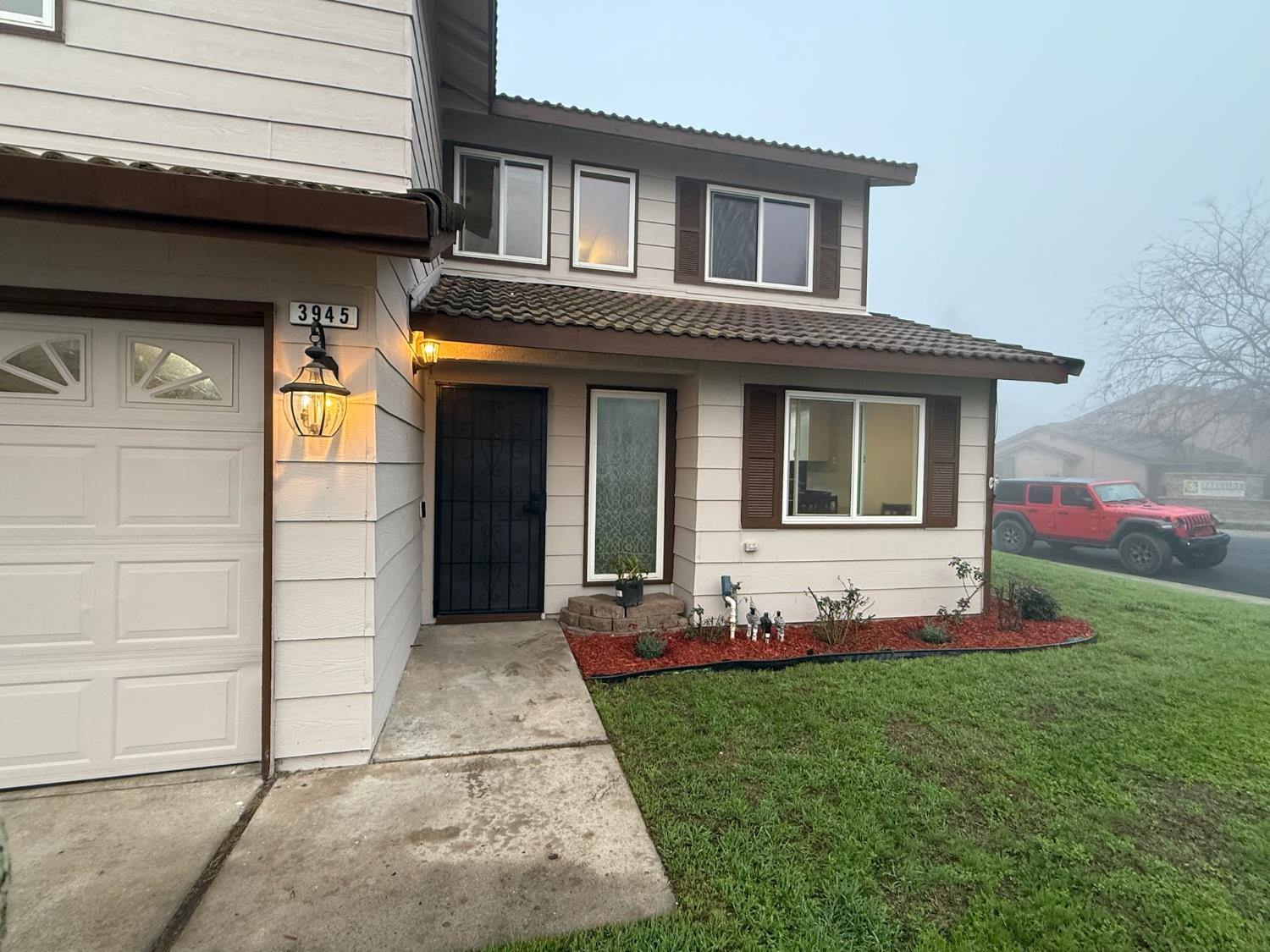 3945 Sparrow Ct, Modesto, CA 95356