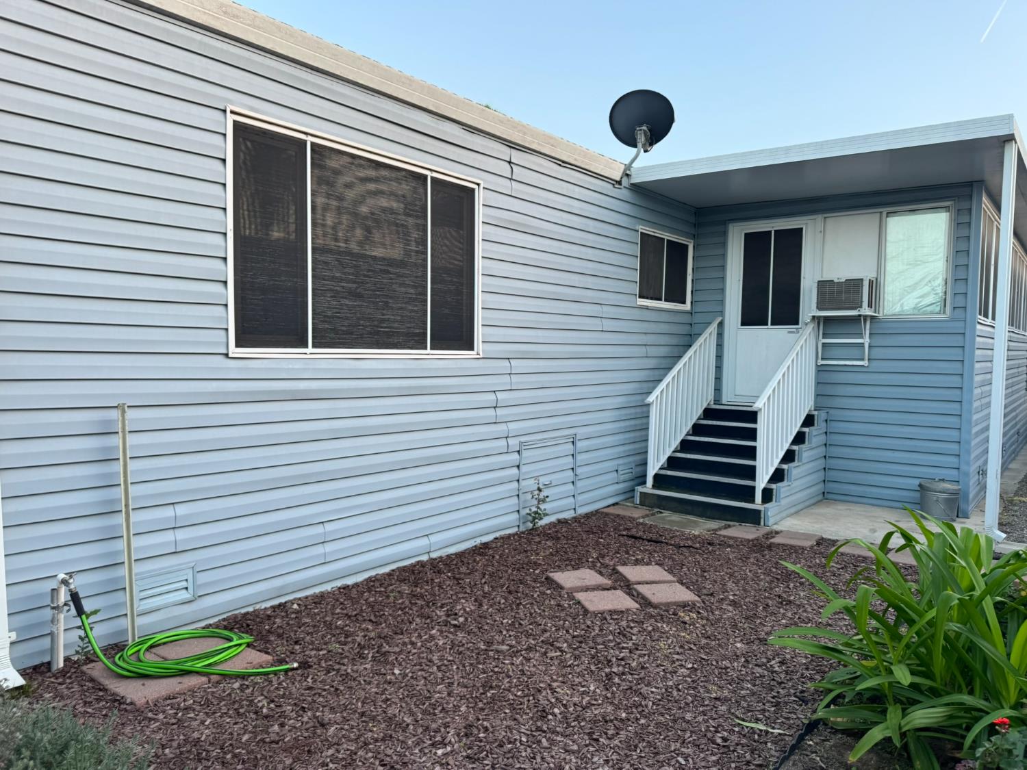 1830 E Yosemite #128, Manteca, CA 95336