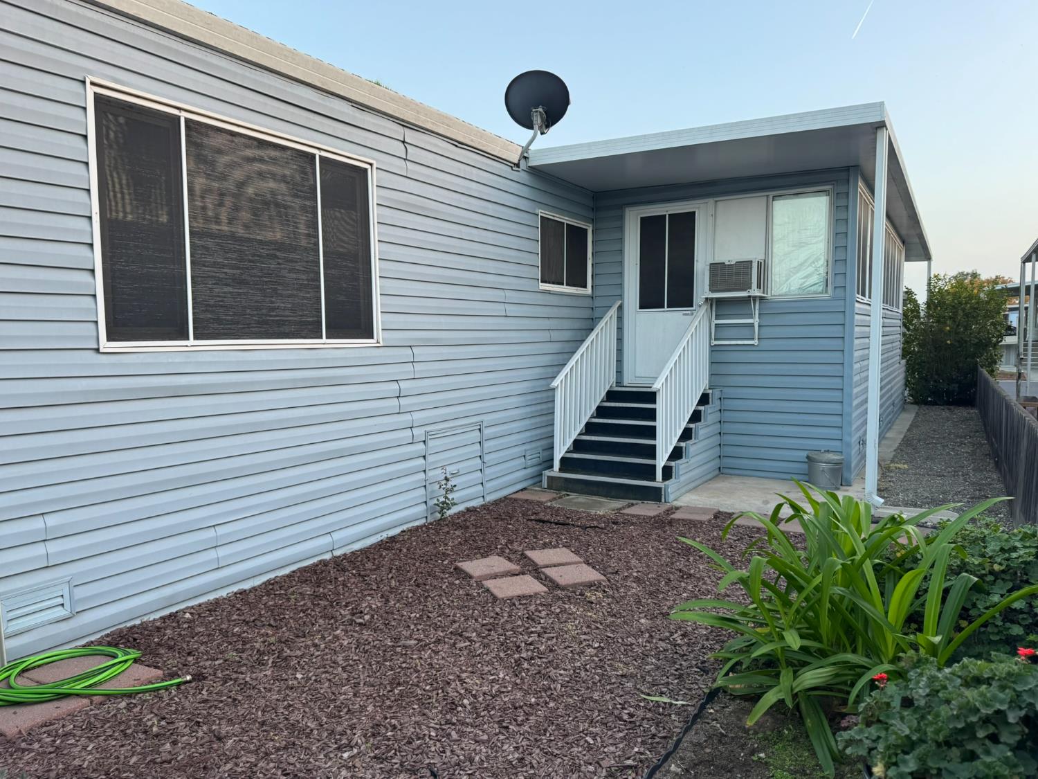 1830 E Yosemite #128, Manteca, CA 95336