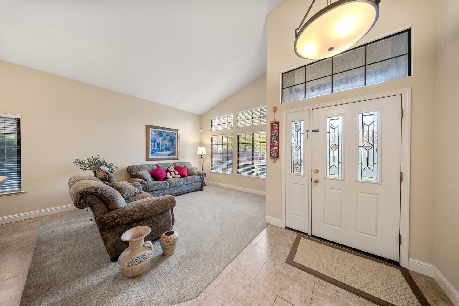 1837 Brookside Dr, Manteca, CA 95336