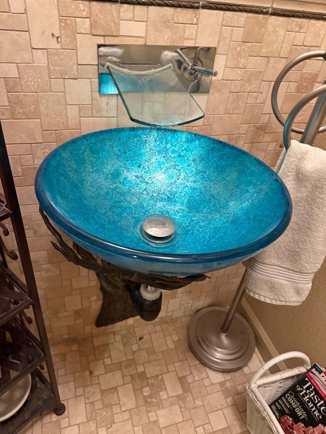 9720 Heatherhearst Dr, Chowchilla, CA 93610