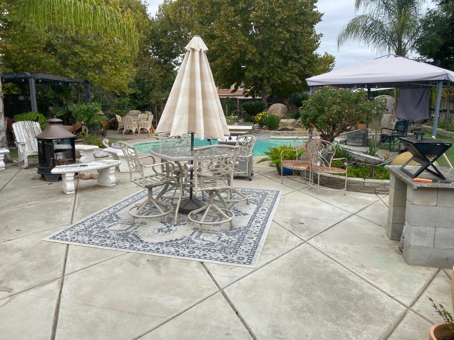 9720 Heatherhearst Dr, Chowchilla, CA 93610