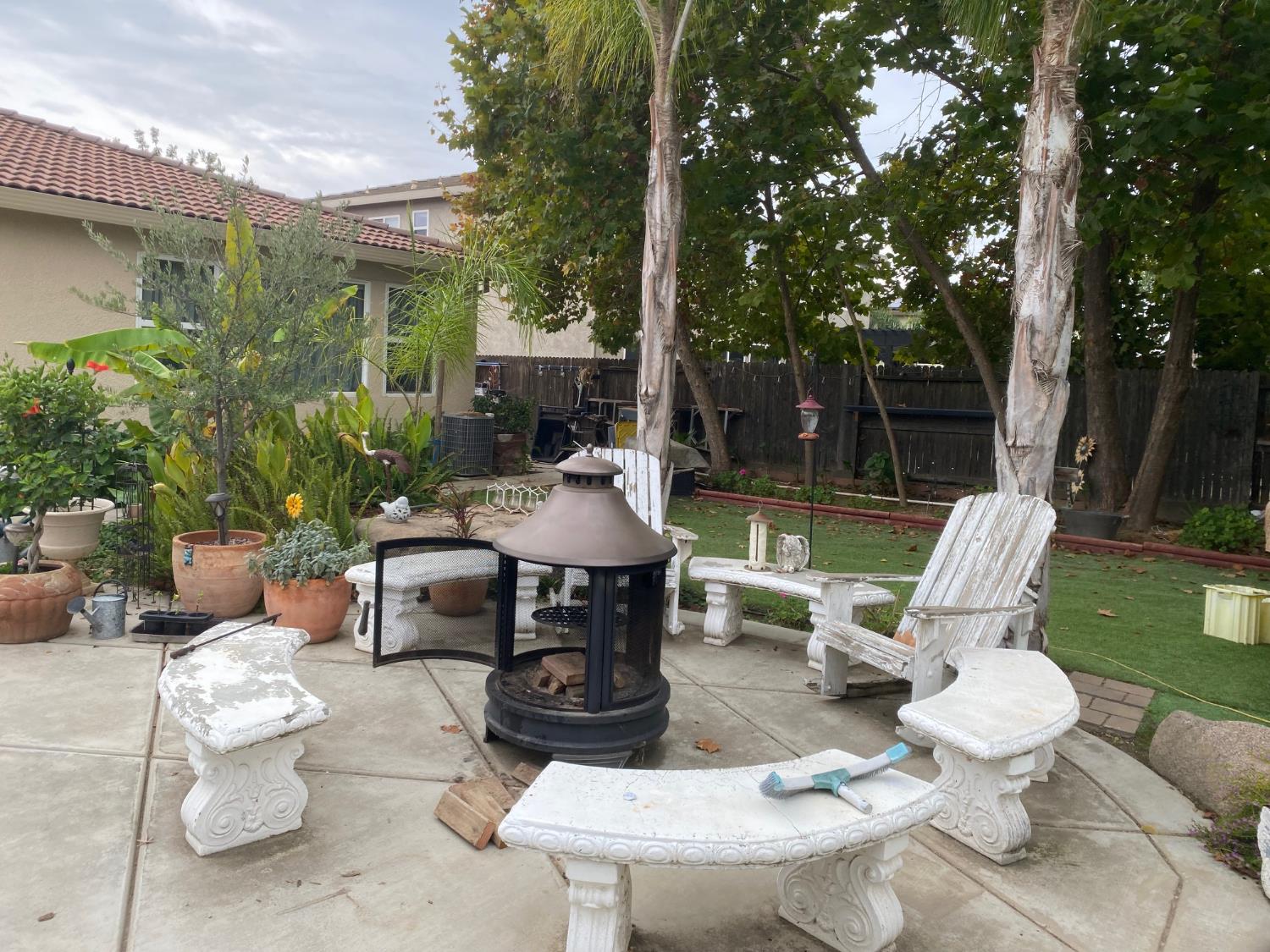 9720 Heatherhearst Dr, Chowchilla, CA 93610