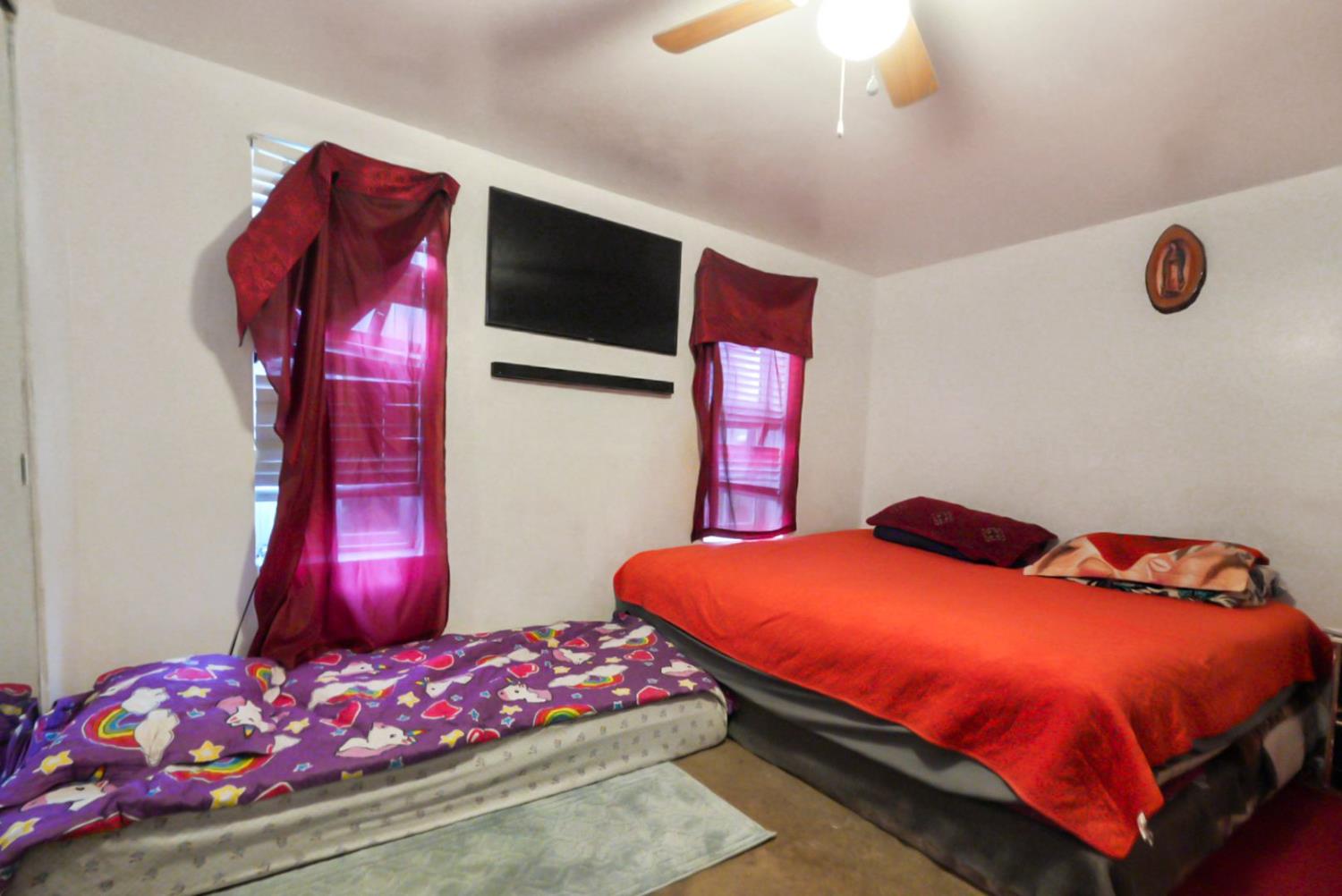 2012 2nd St, Hughson, CA 95326