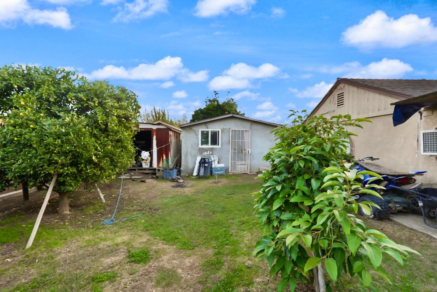 2012 2nd St, Hughson, CA 95326