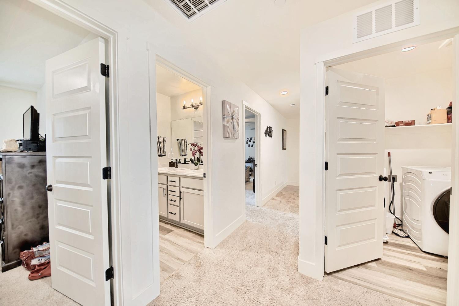 397 Broadstone Ct, Los Banos, CA 93635