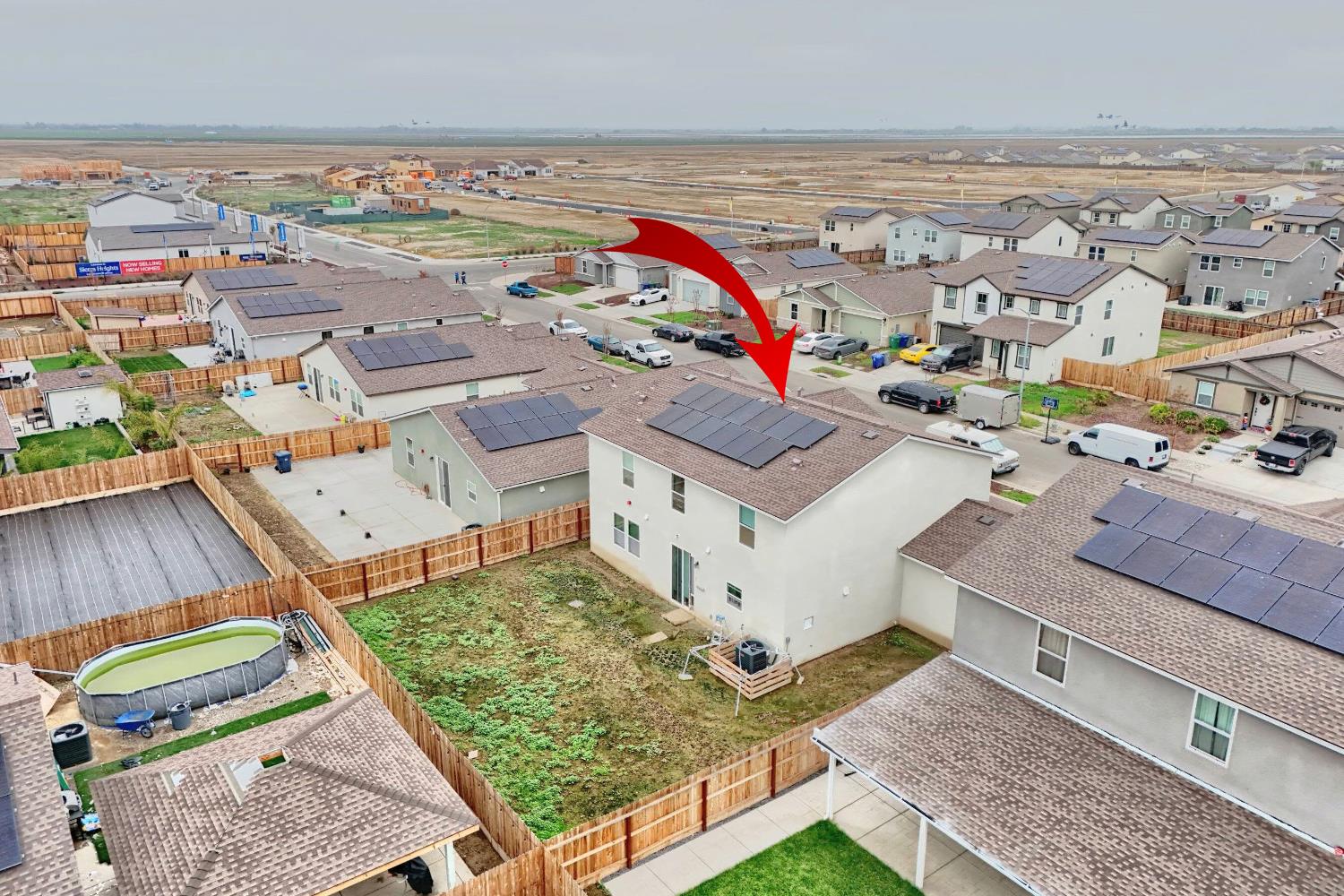 397 Broadstone Ct, Los Banos, CA 93635