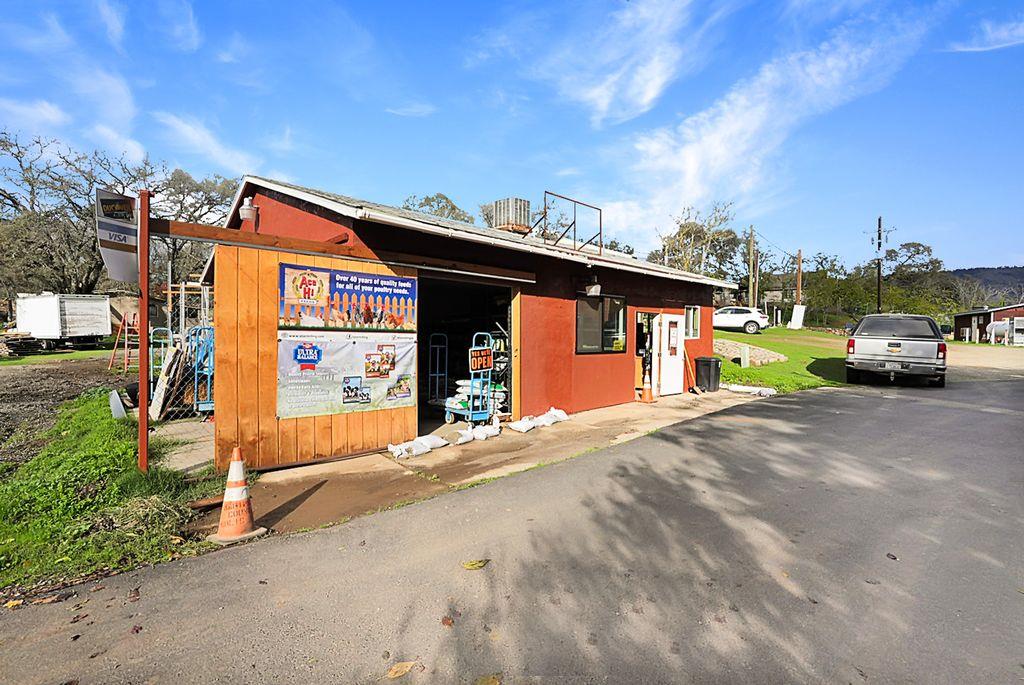 2675 State Highway 140, Catheys Valley, CA 95306