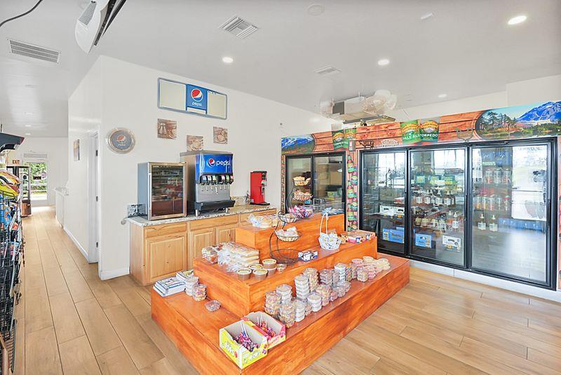 2675 State Highway 140, Catheys Valley, CA 95306