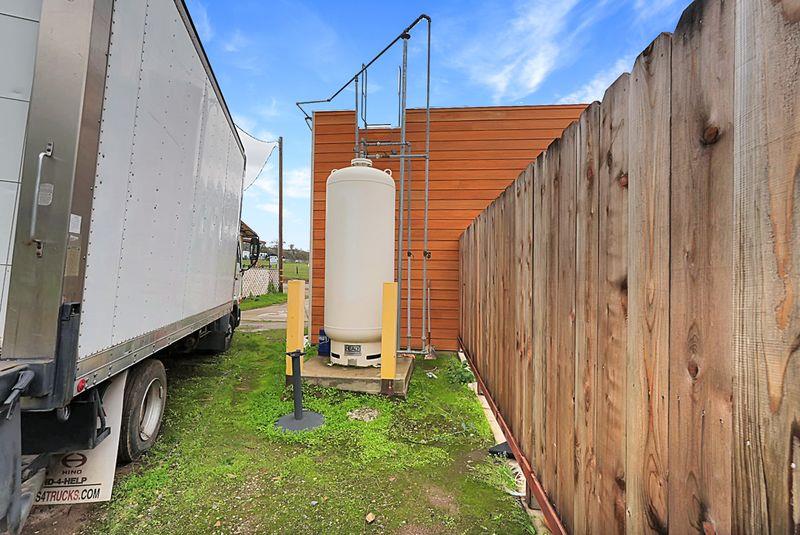 2675 State Highway 140, Catheys Valley, CA 95306