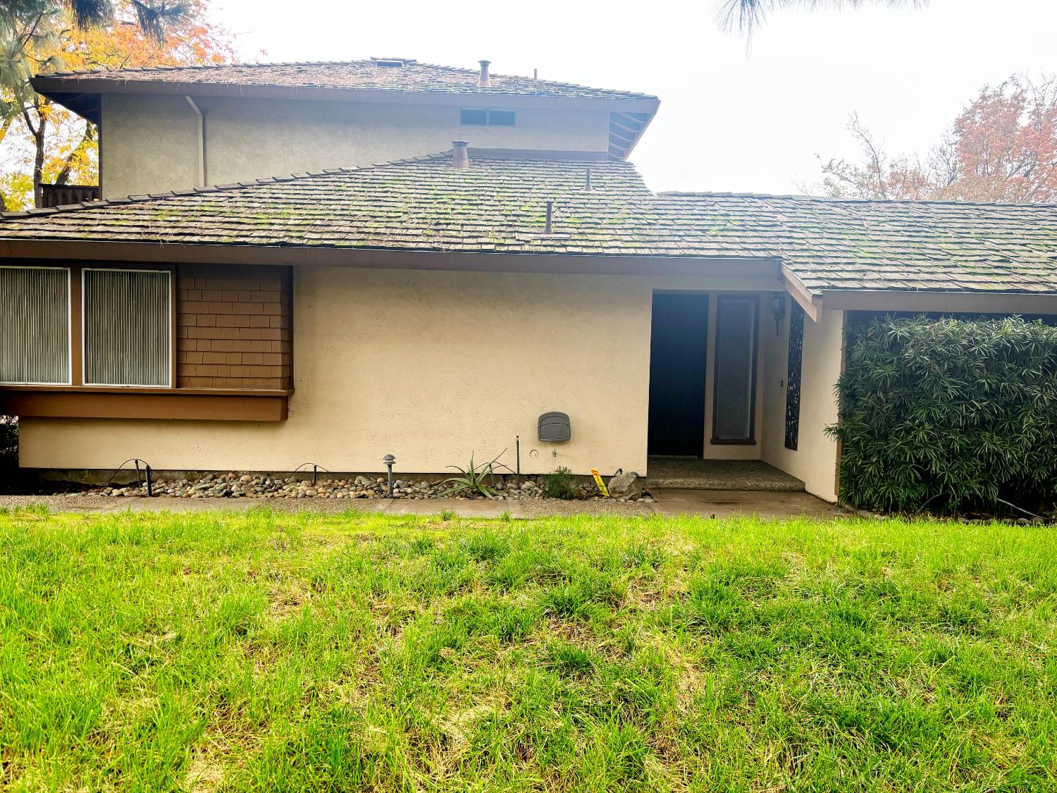 617 Edgebrook Ct, Modesto, CA 95354