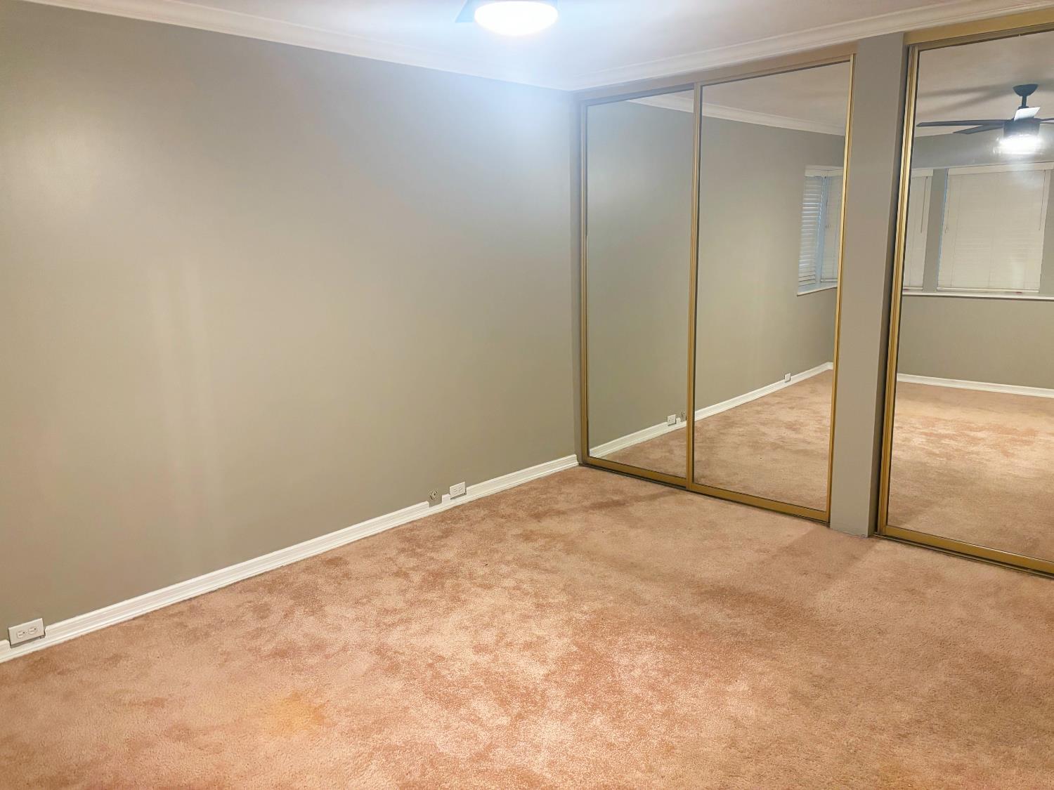 617 Edgebrook Ct, Modesto, CA 95354