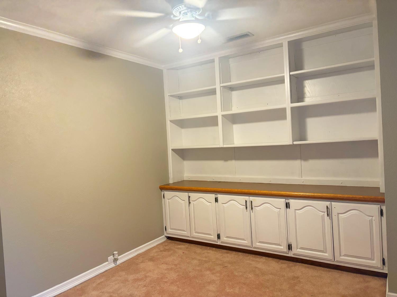 617 Edgebrook Ct, Modesto, CA 95354